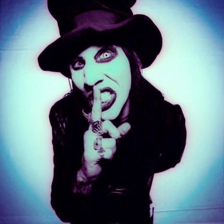 不给糖就捣蛋。