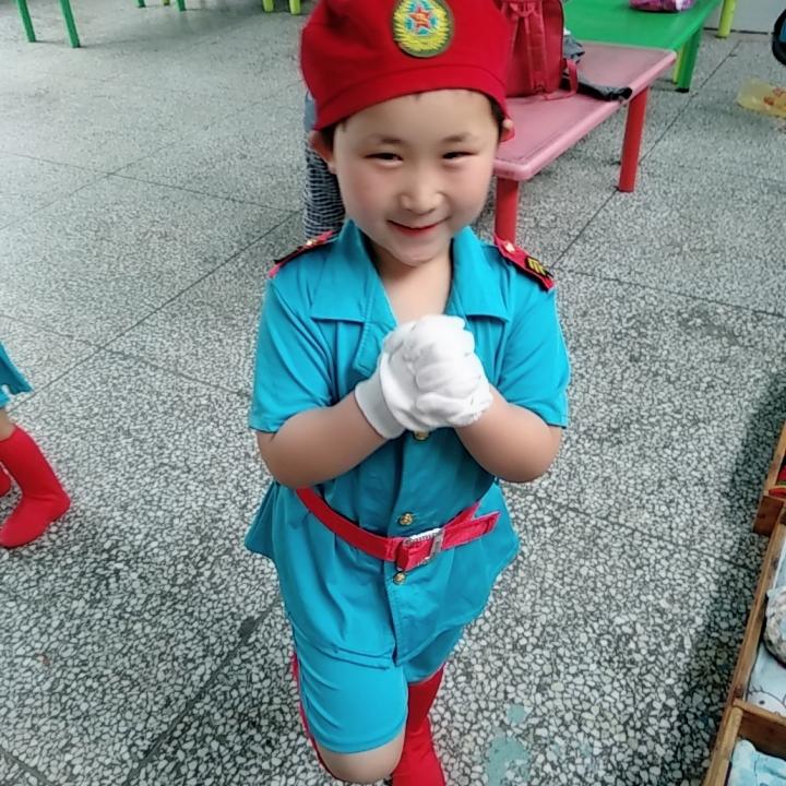 环子.˃ 𖥦 ˂