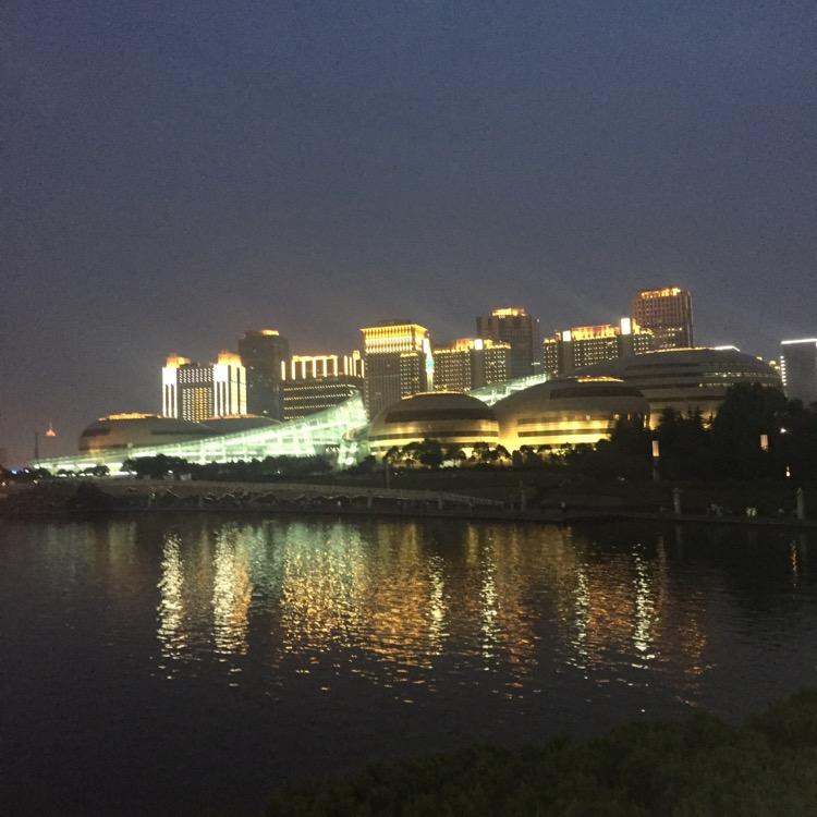 阿乐