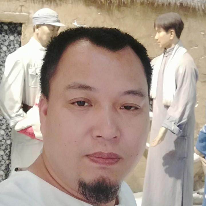 东阳市秋锋雕塑艺术品有限公司