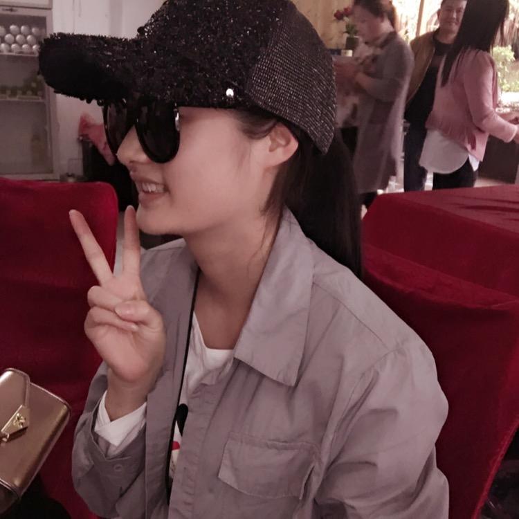 依依的快乐