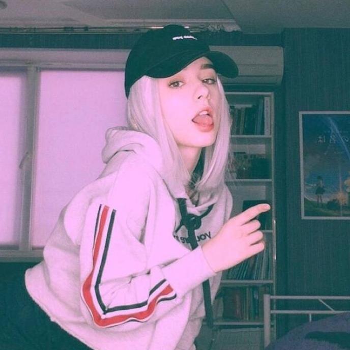 樊(=￣ω￣=)樊จุ๊บ