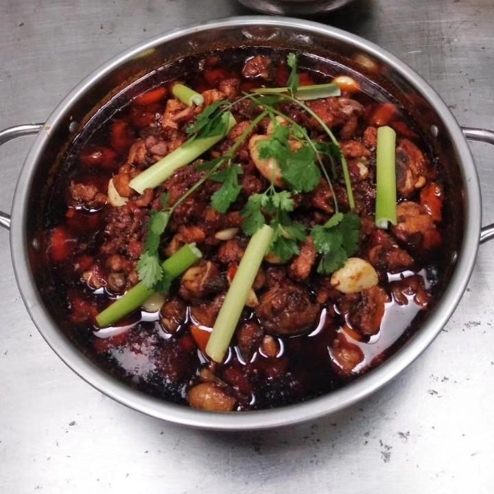 遵义龙坪田敏阿婆辣子鸡山庄