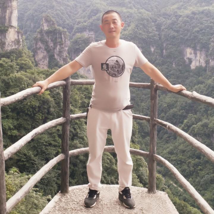 健健哥