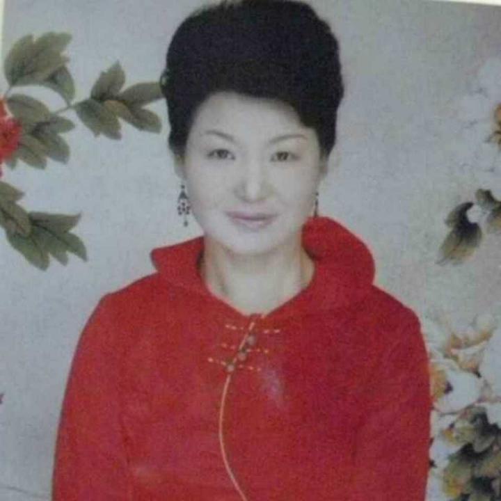 黄爱萍13458516651