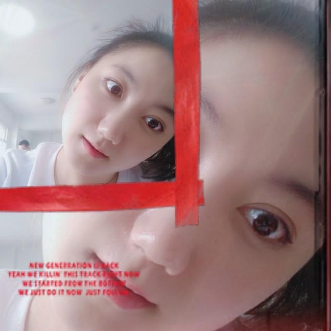 其实我是个萌妹子