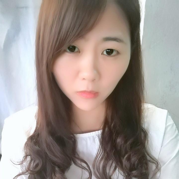 莉莉