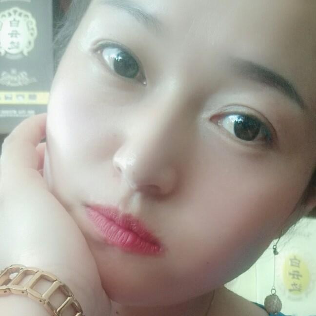 己悦美容馆~周莎莎