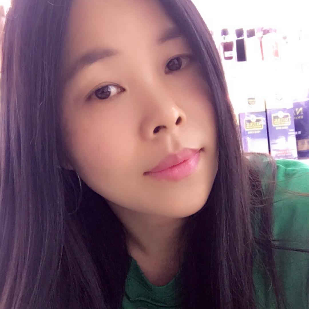 燕子日化实体批发店