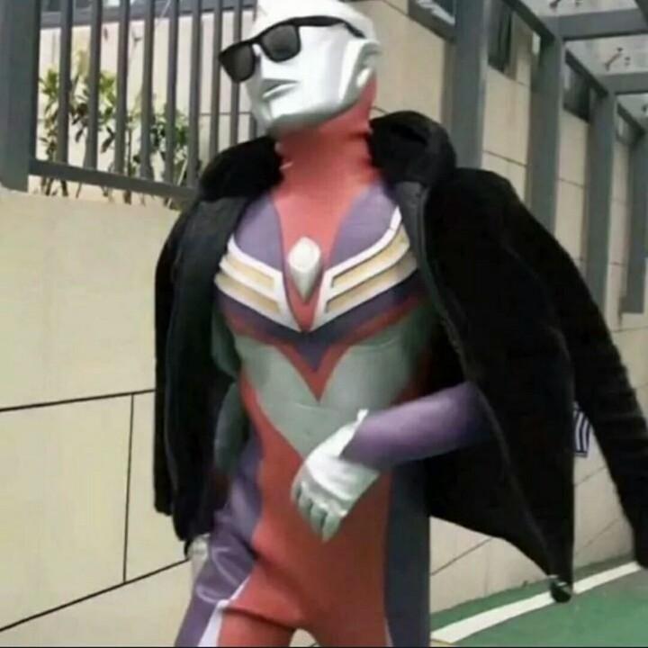 白色衬衫❂