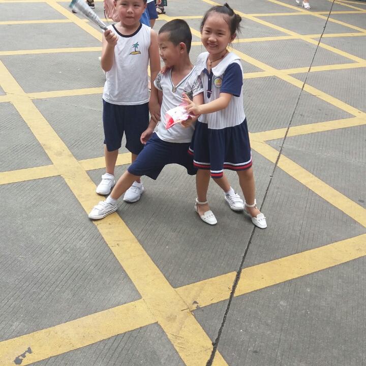 笑笑