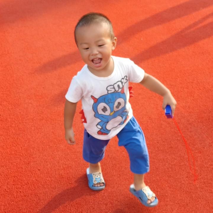 天空海阔   要勇敢。