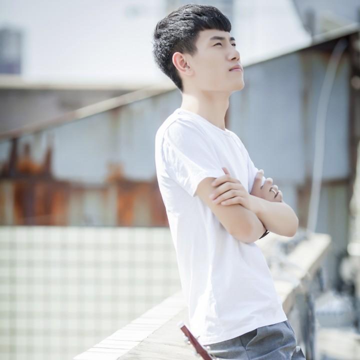 @许广