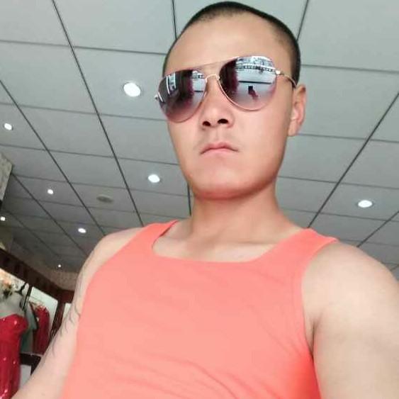 《混地小农民．磊哥》