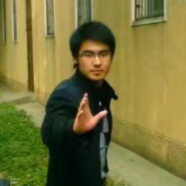 莫叹轻狂