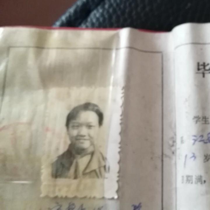 缤纷好物小铺22O