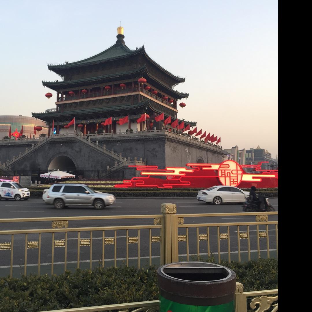 换了身衣服还是那么脏