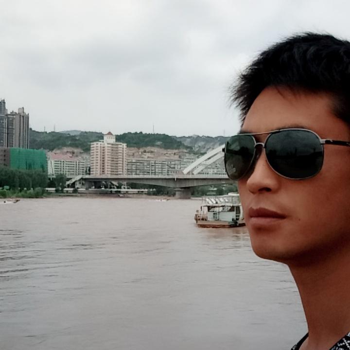 A飞翔的雄鹰🔥【涨F直播】