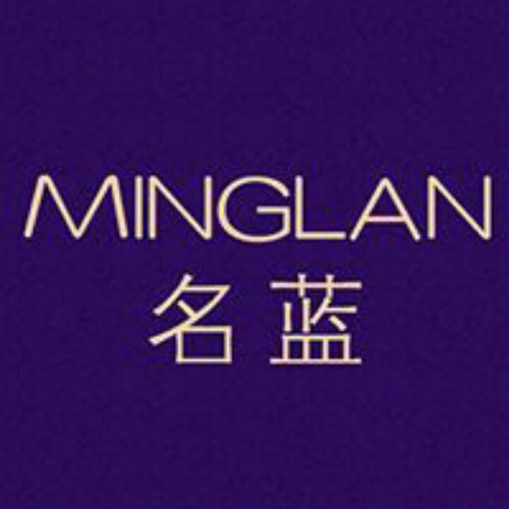 名蓝深圳市百草缘贸易有限公司香水专卖店