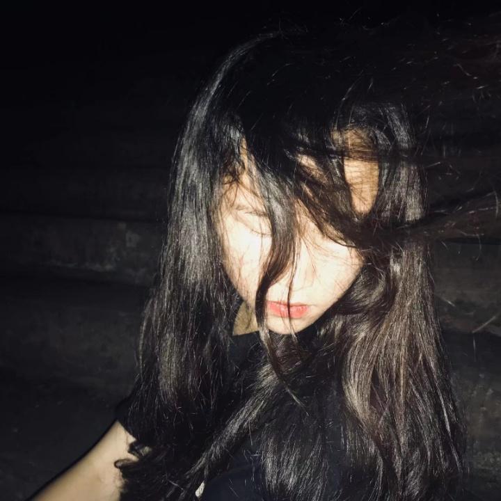 小孟睡不着.