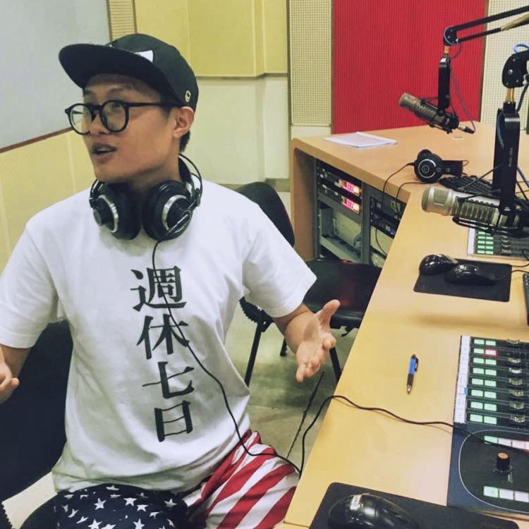 油腻了喆教授