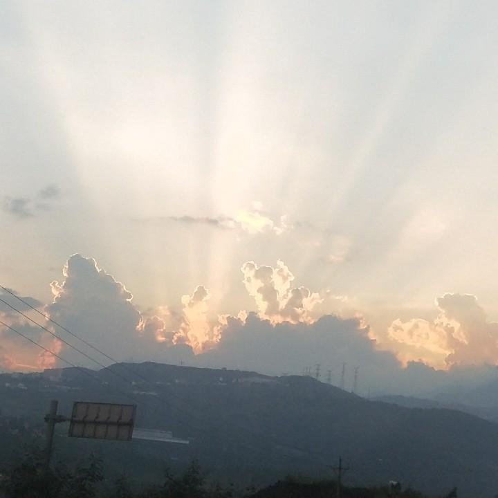 若无相欠，怎会遇见