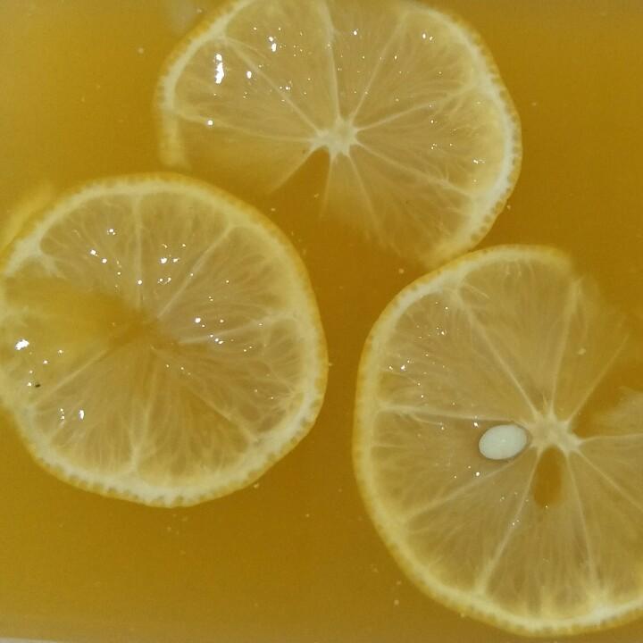 卫卫
