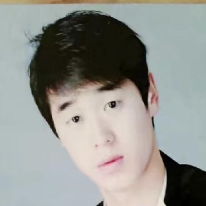 筋头巴脑