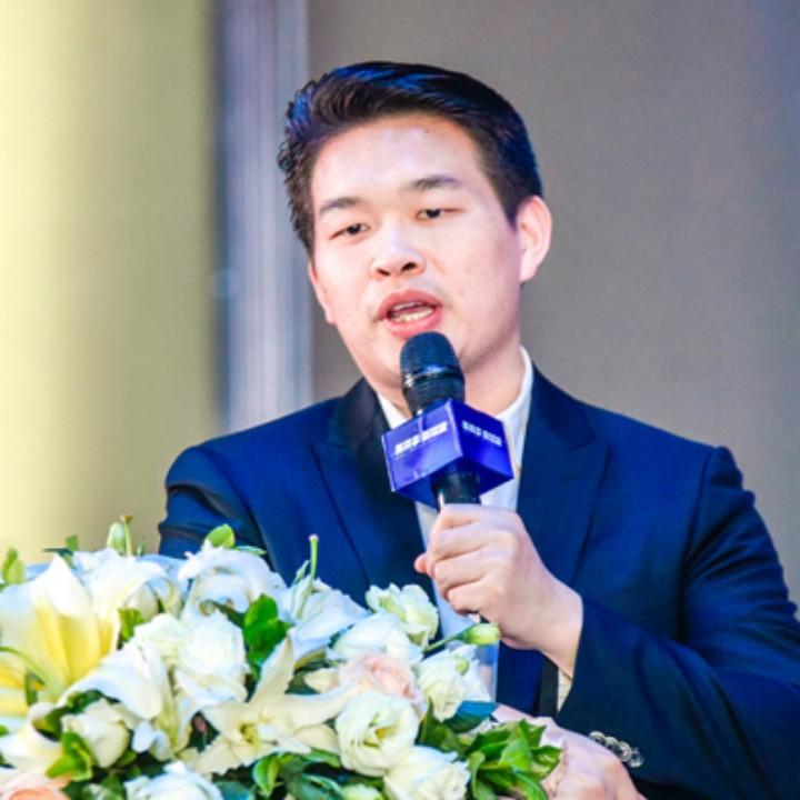 李腾飞
