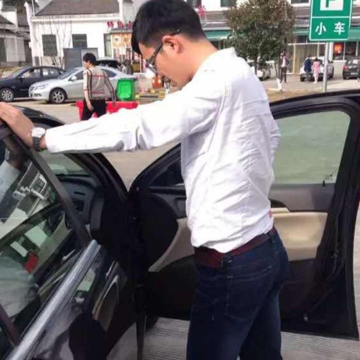 诸暨市和昀纺织厂