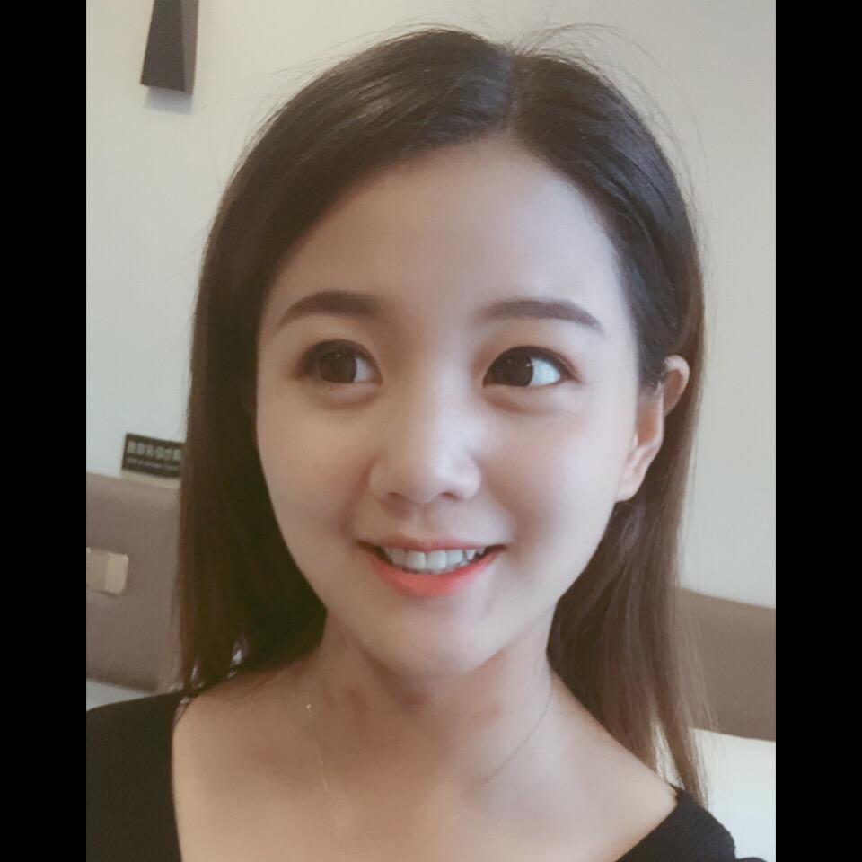 小小惠在新加坡