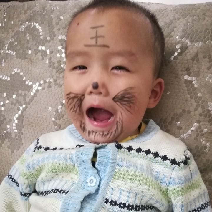 ～李～