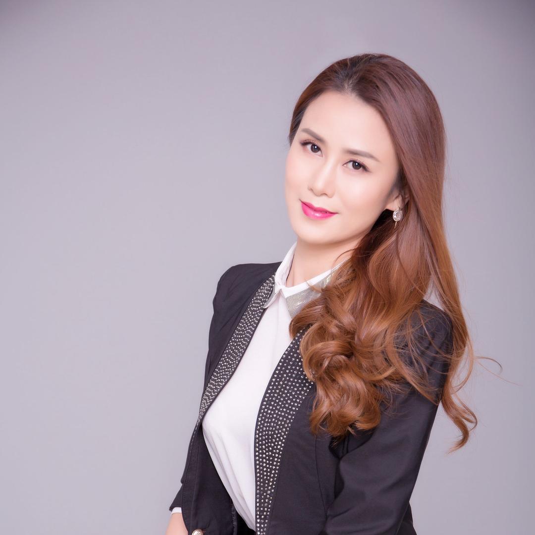 美业依诺姐姐