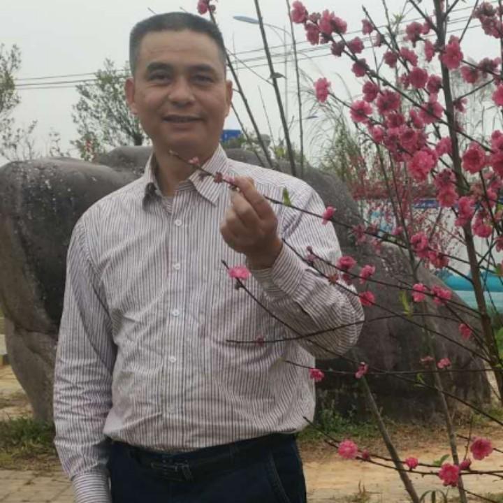 三少