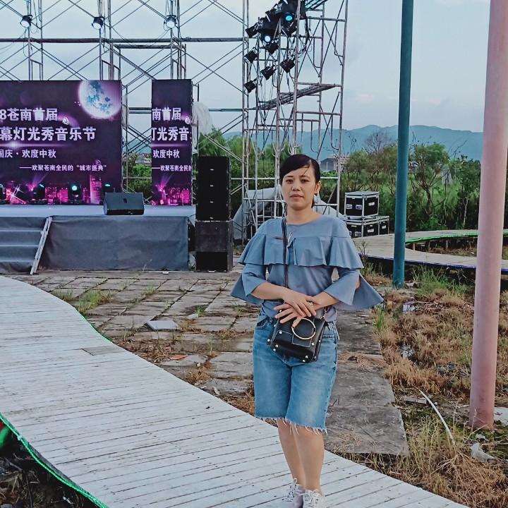 用户2377485418285