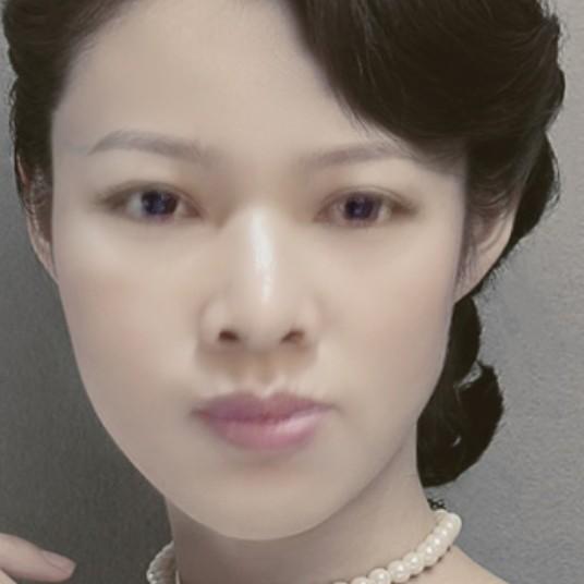 我叫瑶虹！