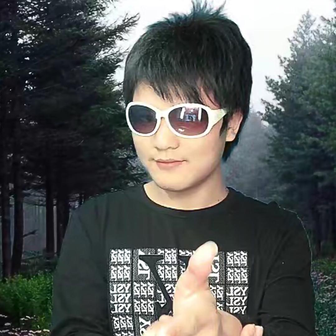 东