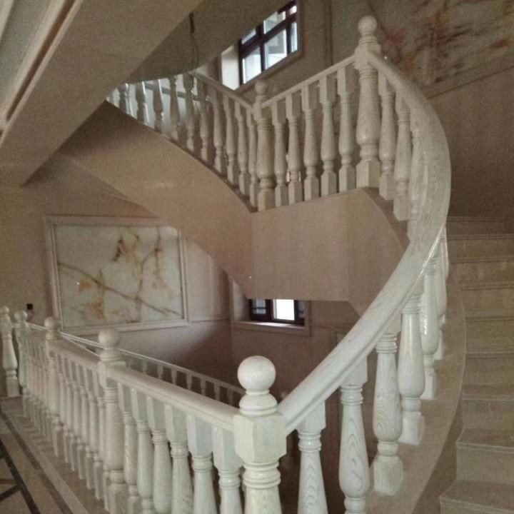 艺术钢梯油漆戴江辉