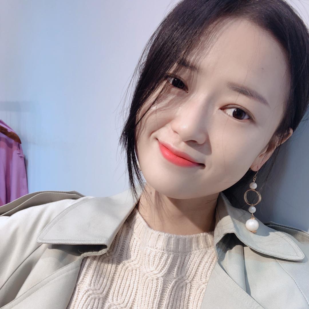 老河口新马路蜕变女装