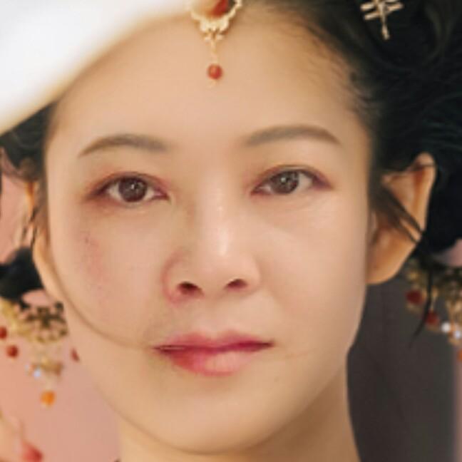 八小姐
