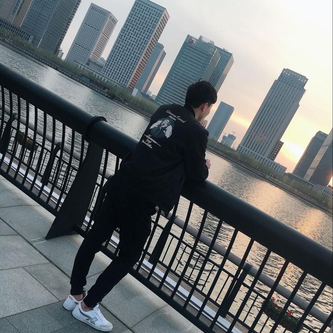 钓鱼波哥