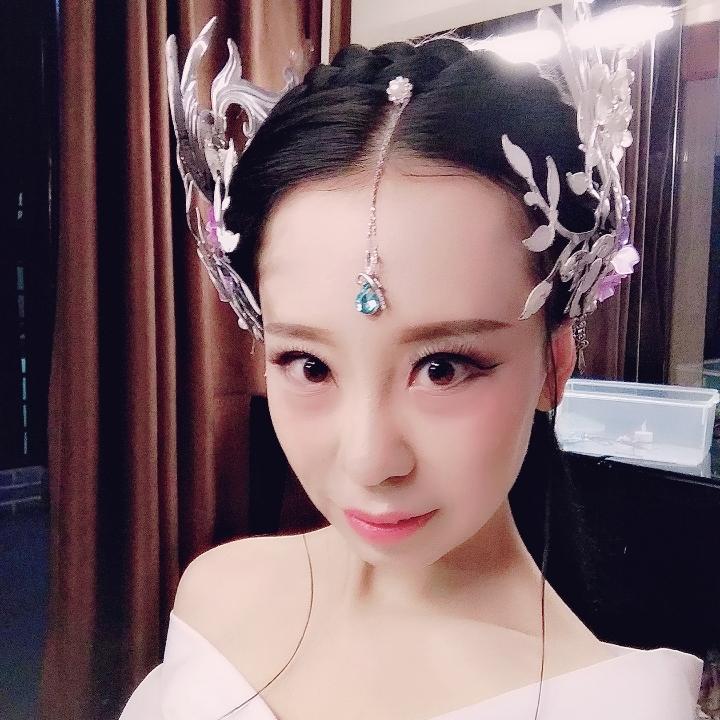 爱音乐的亨元妈妈