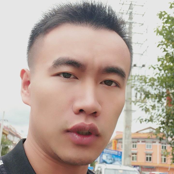 某某某