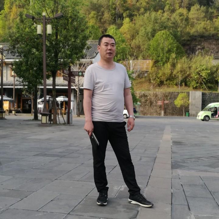 发  哥