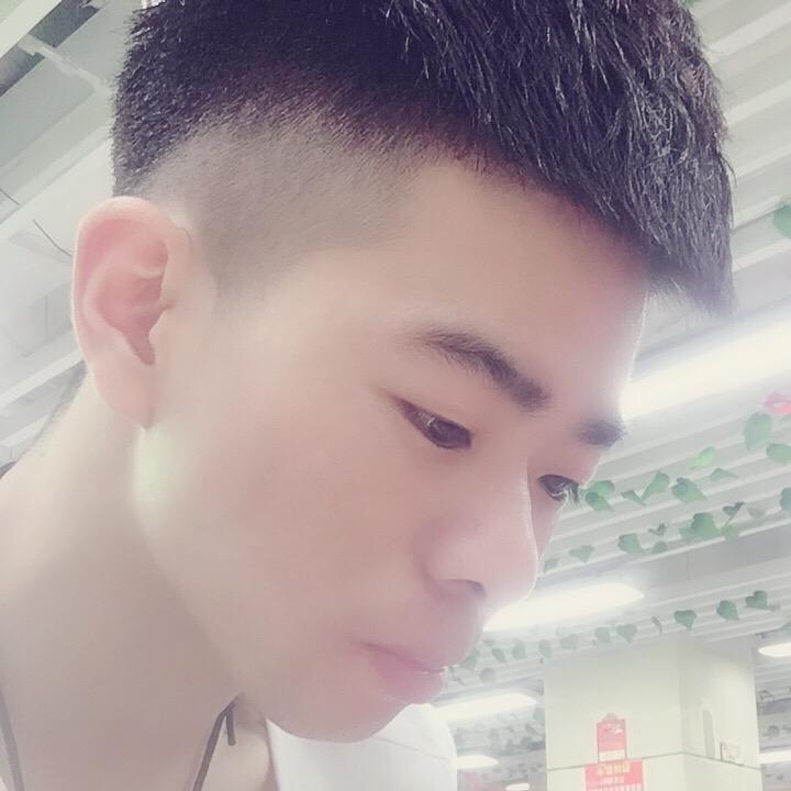 闫先生