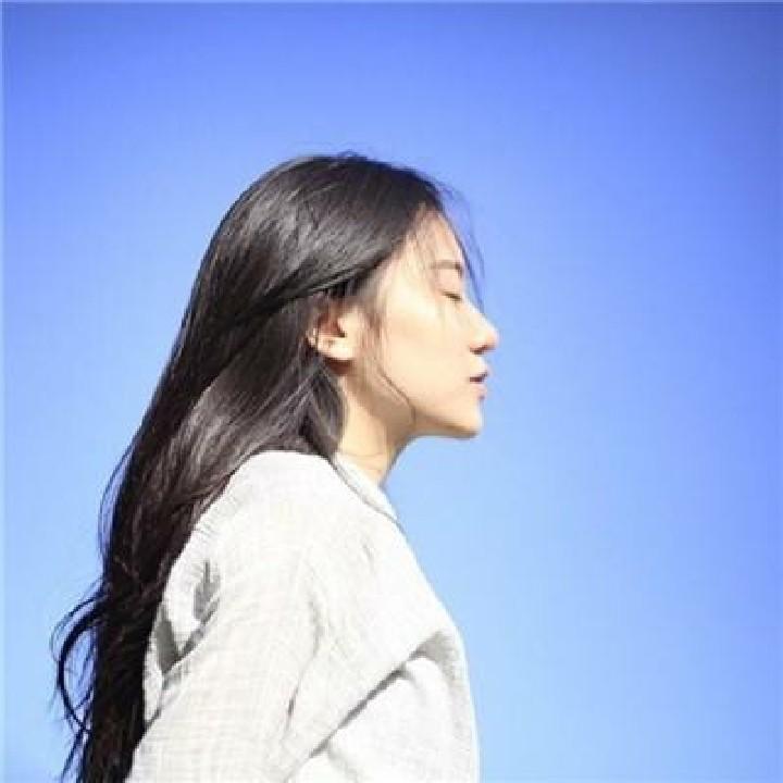 累漠