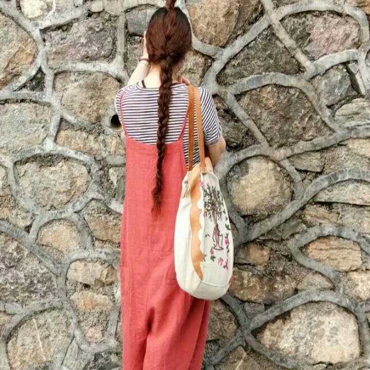 余余棉麻服装店
