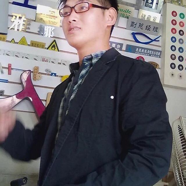 占勇广告制作安装