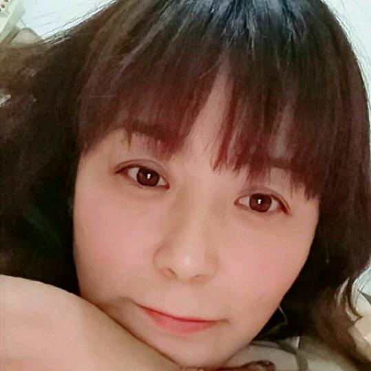 訫怡