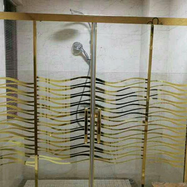 户外～小龙！石家庄龙泰淋浴房厂家